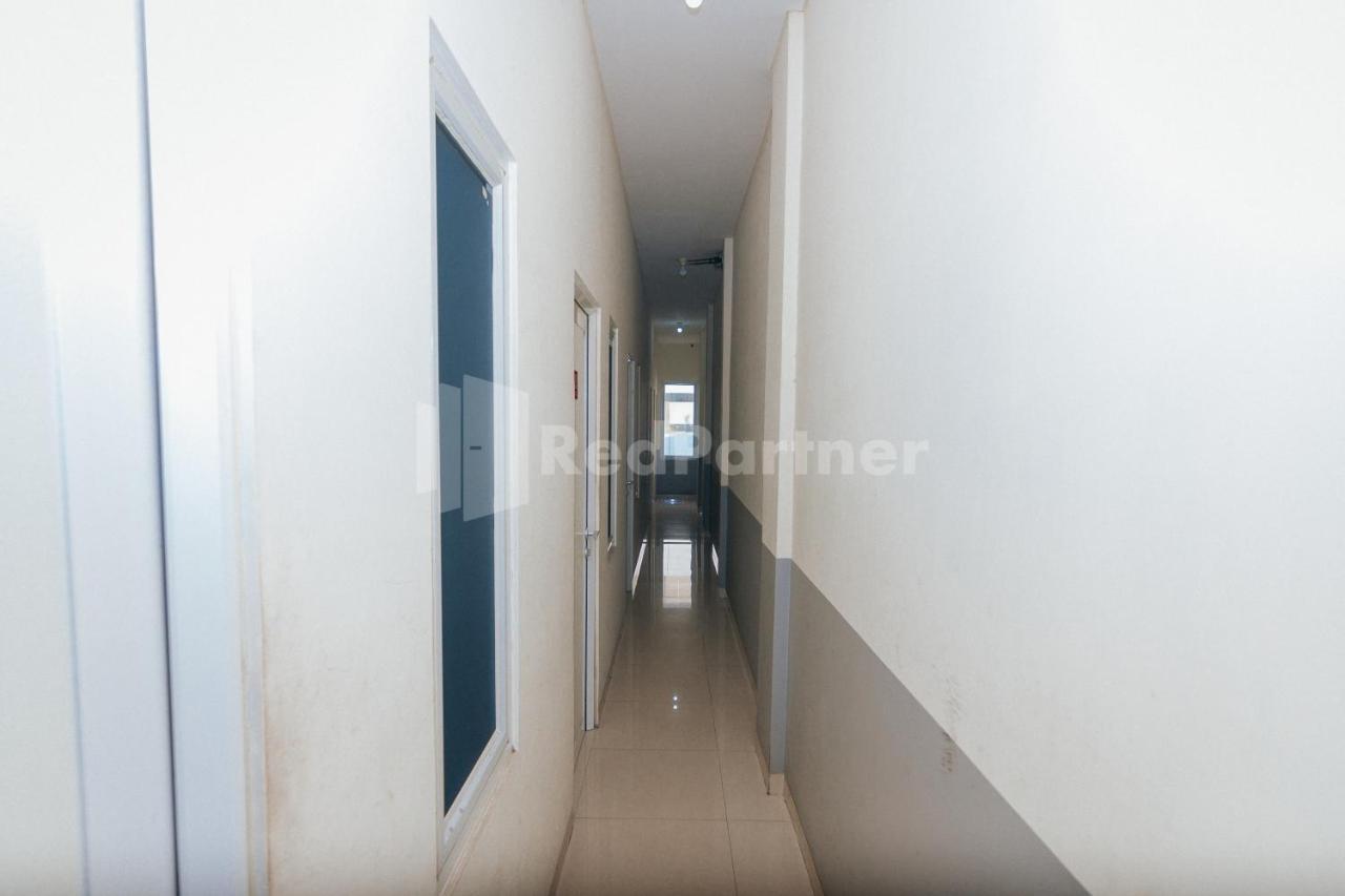 Krekot Residence RedPartner Jakarta Exterior foto